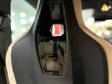 2024 BMW iX XDrive40 - Photo 16