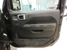 JEEP WRANGLER 2019 UNLIMITED TOIT SKY SAHARA V6 3.6L AUTOMATIQUE - Photo 14