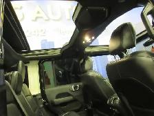 JEEP WRANGLER 2019 UNLIMITED TOIT SKY SAHARA V6 3.6L AUTOMATIQUE - Photo 18