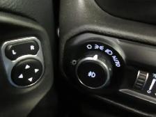 JEEP WRANGLER 2019 UNLIMITED TOIT SKY SAHARA V6 3.6L AUTOMATIQUE - Photo 30