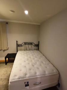 FURNISHED ROOM @ EGLINTON & KEELE - WIFI, UTILITIES, LAUNDRY