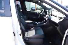 2020 Toyota RAV4 Hybrid - Photo 16