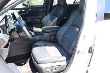 2020 Toyota RAV4 Hybrid - Photo 19