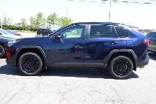 2025 Toyota RAV4 - Photo 4