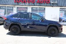 2025 Toyota RAV4 - Photo 8