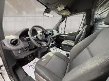2025 Mercedes-Benz Sprinter 2500 High Roof I4 Diesel 170' - Photo 8