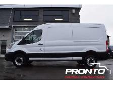 2024 Ford Transit Cargo Van T-250 148WB Med Roof  Balance de G - Photo 4