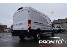 2024 Ford Transit Cargo Van T-250 148WB Med Roof  Balance de G - Photo 11
