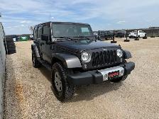 2017 Jeep Wrangler Unlimited Sahara 4WD - Photo 5