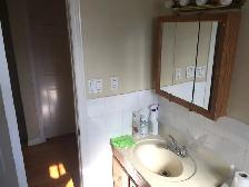 Eglinton West FEMALE roommate wanted - Photo 6