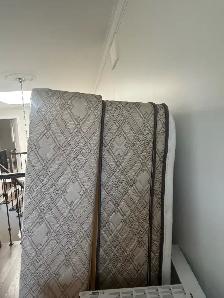 Queen Bed pillow Top