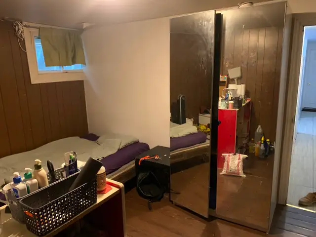 Room for rent(Steele,Yonge very convenient location)