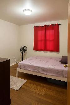 3 BED   1 BATH - Main Floor @ Mccowan & Ellesmere - Photo 5