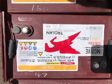 Trojan Deepcycle 6v,8v,12v Batteries - Photo 4
