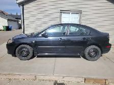 2009 Mazda 3 Sport clean car - Photo 4
