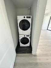17TH FLOOR 2 BED/2BATH CONDO FOR RENT DOWNTOWN BURLINGTON - Photo 4