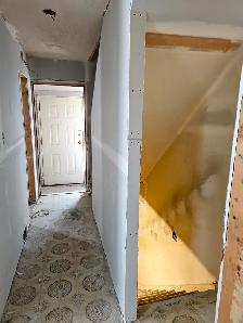 URGENT – PROJECT-BASED HANDYMAN / RESIDENTIAL SPECIALIST - Photo 8