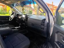2015 Nissan Titan SV 4X4 Crew Cab - Photo 6