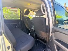 2015 Nissan Titan SV 4X4 Crew Cab - Photo 7