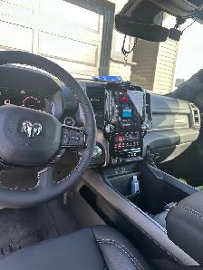2025 Ram 1500 4x4  6.4 Box - Photo 5