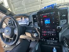 2025 Ram 1500 4x4  6.4 Box - Photo 6