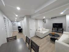 Furnished Private Room for Rent in Mississauga near Square one - Photo 2