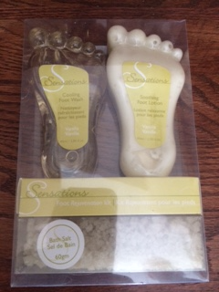 3PRODUITS DE PIEDS SCELLÉS$5.00  SELS DE BAIN AROMA ARIA: $5.00