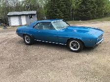 1969 Chevrolet Camaro - Photo 2