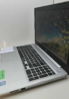 Dell Inspiron 5570 i5-8250U 8Go RAM SSD 128Go   HDD 500Go 15,6po - Photo 4