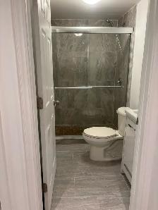 Leslieville Renovated 1 Bedroom Basement Apartment - Photo 6
