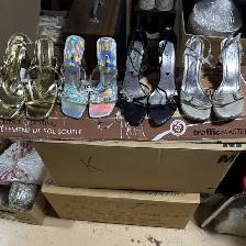 Ladies Shoes - Photo 2