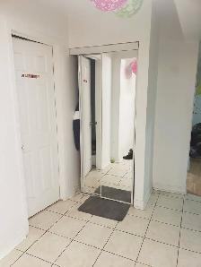 Walkout basement apartment for rent, best area of Scarborough - Photo 9
