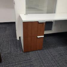 Desks/ L-Shape station 72x78 $450/ including the mobile drawer - Photo 2
