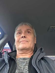 Looking for work in Montréal