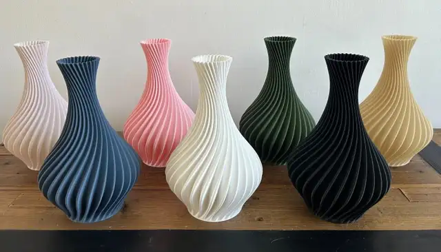 CUSTOM 3D VASE & TOY PRINTING