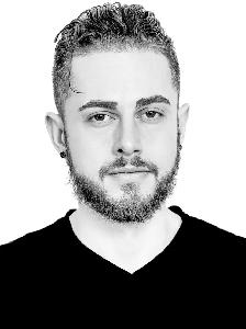 Professional Studio Photography - Photo 10