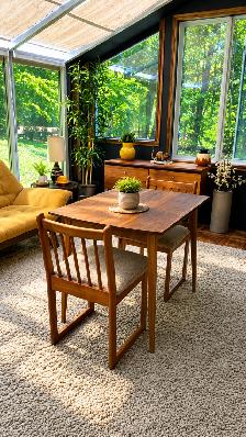 MCM vintage. TECK table salle à manger / 2 chaises / Small TEAK