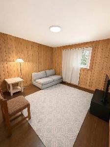 Room for Rent in Thornhill - $850/monthBright and clean upstairs