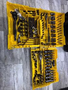 Stanley Socket Set 236PCS Missing 3-4 pieces - Photo 2
