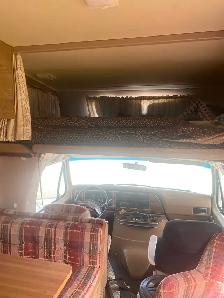 DAILY PRICE DROP – 27’ 1988 Ford Econoline Motorhome - Photo 6