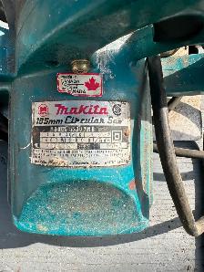 Makita Circular Saw - Photo 3