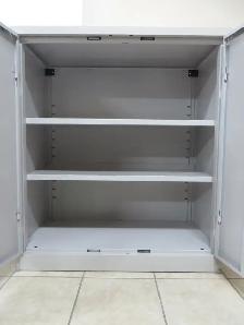 Metal Storage Cabinet, Lock and Key - Photo 3
