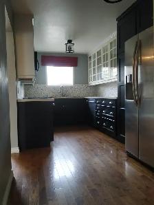 3 Bedroom Detached House for Lease (Entire House) in Oshawa - Photo 4
