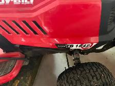 Riding lawn mower (Troy Bilt 1842) - Photo 3