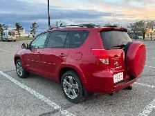 Toyota RAV4 - Photo 6