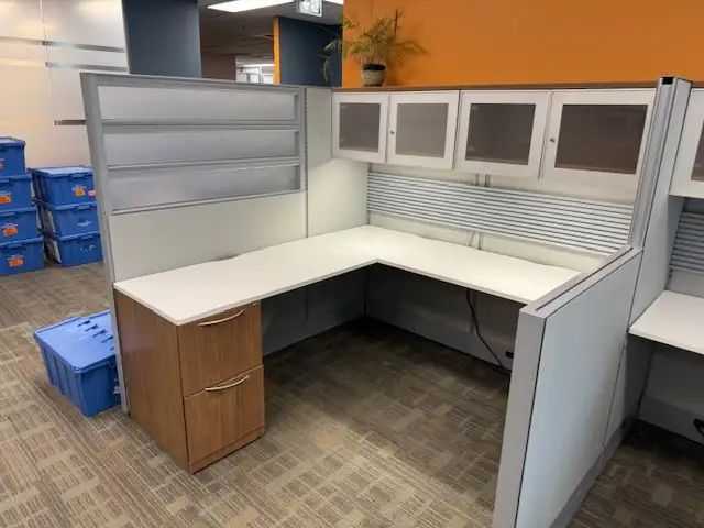 Cubicles/ Global Evolve 6x6x51'/66' high stations $575.00
