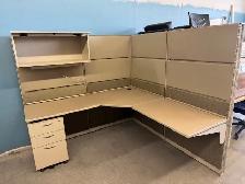 Cubicles/ Teknion TOS 6x6x66' high stations $599.99/Excell condi - Photo 2