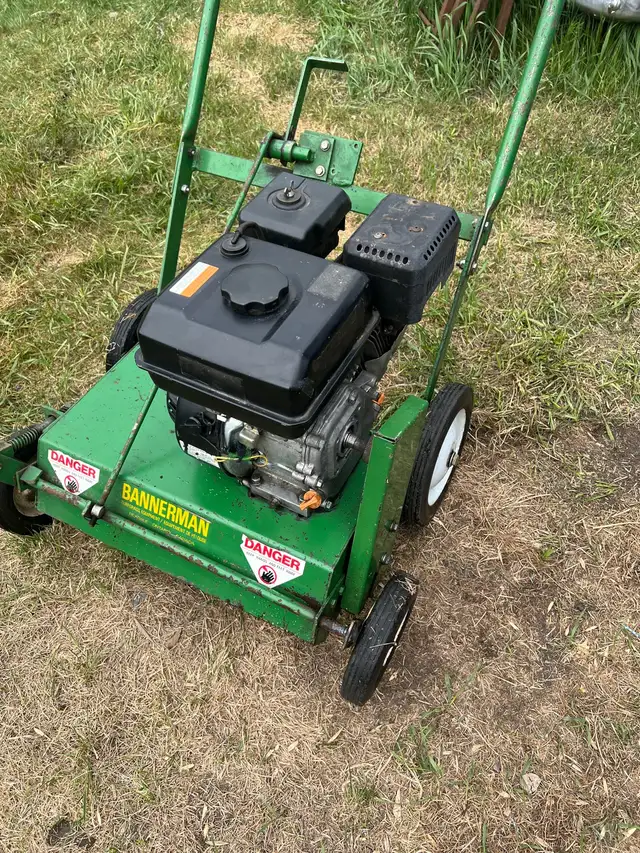 Dethatcher / Power Rake