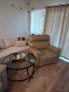 2 Electric Leather Recliners - Photo 6