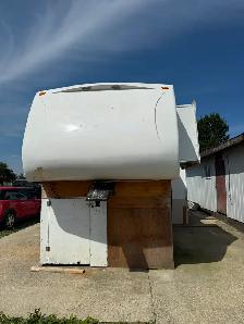 2007 Denali 31 RGB- make an offer - Photo 3
